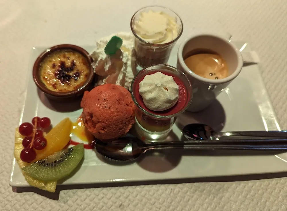 Café Gourmand